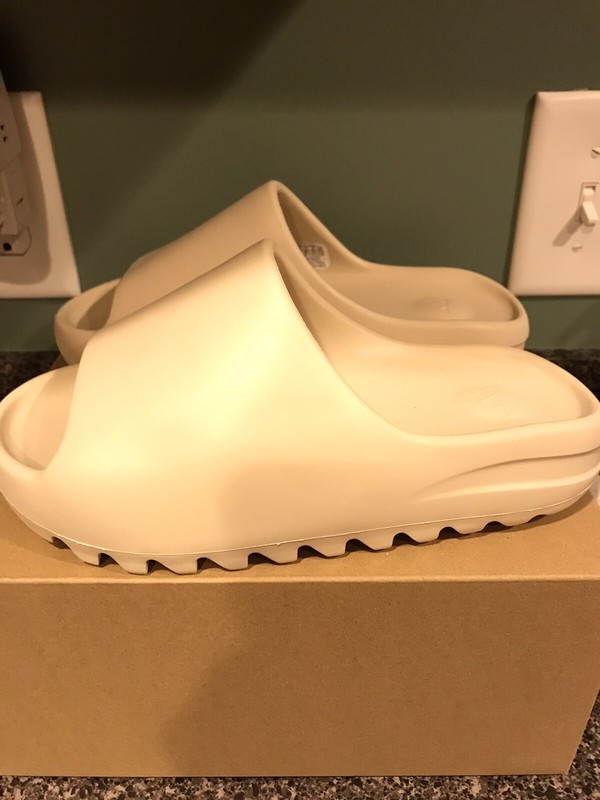MUST HAVE ADIDAS YEEZY SLIDE EARTH. YouTube